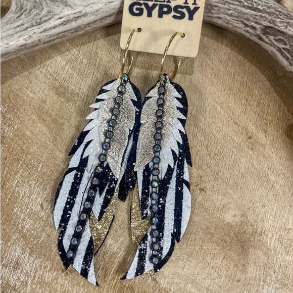 Black and Gold Feather Earrings - Picture 4 of 4